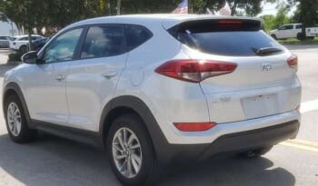 Hyundai Tucson full