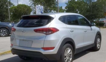 Hyundai Tucson full