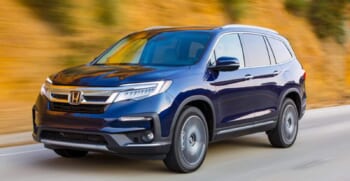 2022 Honda Pilot vs. 2023 GMC Acadia Comparison – Kelley Blue Book