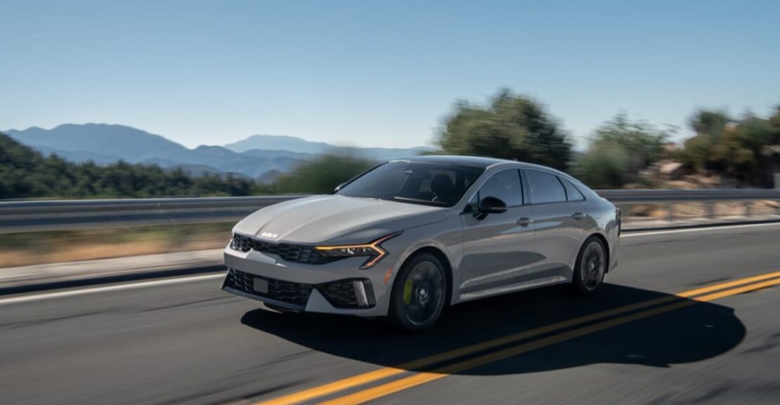 2025 Kia K5: New Engine, New Tech, Divisive Lighting – Kelley Blue Book