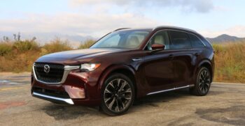 2024 Mazda CX-90 vs. 2024 Toyota Highlander Comparison – Kelley Blue Book