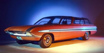 Ford’s 1964 Aurora: A Futuristic Concept Car with 12 Headlights